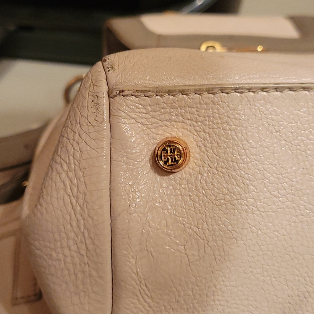 Tory Burch Leather Hand / Crossbody bag 1221 - Picture 9 of 11